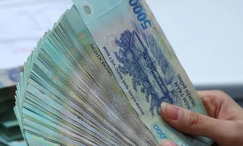 Cán bộ công chức được nhận chính xác 10.530.000 đồng tiền thưởng (tương đương 4,5 lần mức lương cơ sở) theo Nghị định 152, cụ thể khi thuộc trường hợp nào?