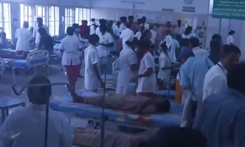 44 học sinh nhập viện sau khi phát hiện thằn lằn trong bữa ăn trưa ở Ấn Độ