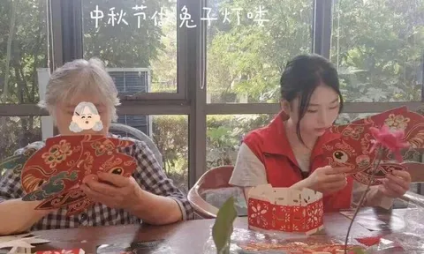 Thay vì thuê nhà, cô gái 22 tuổi chọn sống trong viện dưỡng lão, lý do phía sau khiến nhiều người tò mò