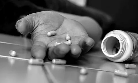 Sau những lần cãi vã quanh chuyện nuôi mèo, nữ bác sĩ trẻ được phát hiện tử vong trong phòng riêng khiến người thân bàng hoàng