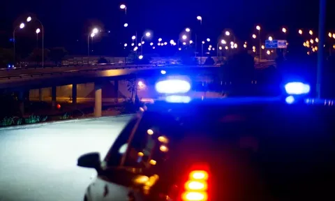 Không ngồi ghế an toàn mà lại ngồi trên đùi người thân, bé gái 2 tuổi tử vong thương tâm sau vụ tai nạn giao thông nghiêm trọng