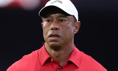 Tay golf huyền thoại Tiger Woods bị cảnh sát bắt giữ, đối mặt biến cố lớn khiến người hâm mộ lo lắng