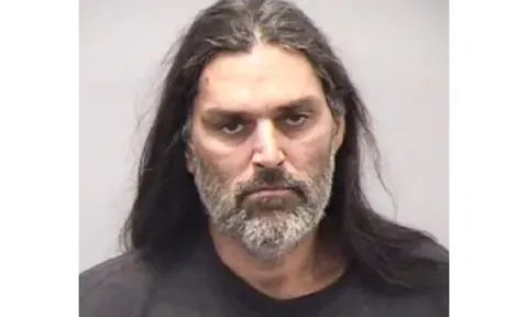 Cảnh sát lần theo dấu vết thi thể bị đốt, từng manh mối dần hé lộ nghi phạm phía sau