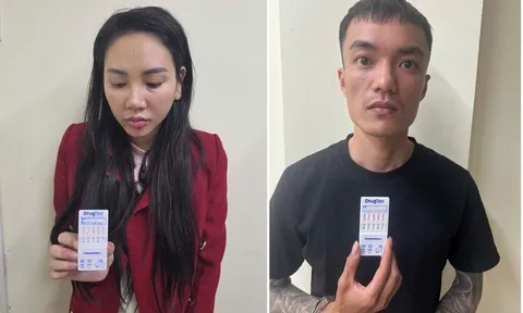 Bắt quả tang nhóm nam nữ tổ chức "bay lắc" trong căn phòng chung cư