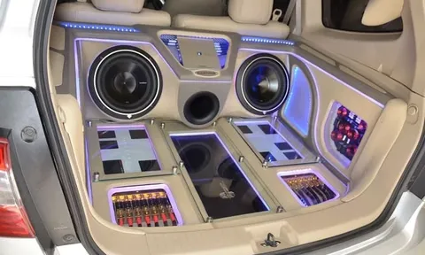 Lắp loa trên ô tô sử dụng gây mất trật tự khi tham gia giao thông sẽ bị xử lý như thế nào?