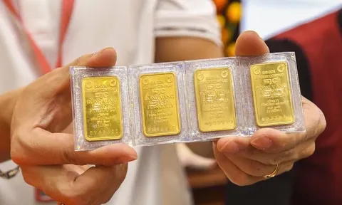 Vàng lao dốc, kịch bản năm 2011 có tái diễn?