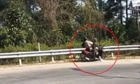 Clip: Tốc độ "lốc xoáy" khiến 2 cô gái đổ đèo Tam Đảo "bay" khỏi xe