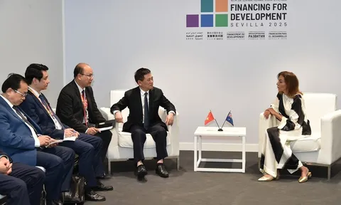 Phó Thủ tướng Hồ Đức Phớc tiếp Bộ trưởng Doanh nghiệp nhỏ, Phát triển quốc tế và các vấn đề đa văn hóa Australia