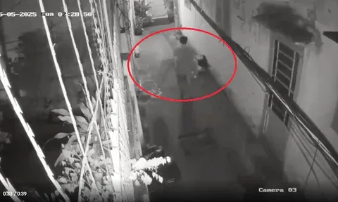 Vụ con quấn thi thể mẹ vào chăn đặt ngoài đường: Nhói lòng trước chia sẻ của người cha