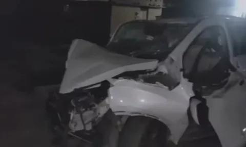 Xe ô tô mất lái đâm vào dải phân cách, lật nhào khiến 3 người thiệt mạng: Danh tính nạn nhân