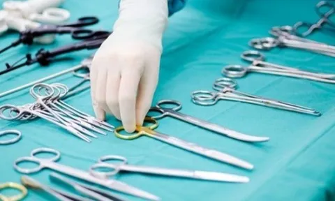 Sản phụ và con sơ sinh tử vong bất thường, bác sĩ bỏ trốn bị bắt giữ