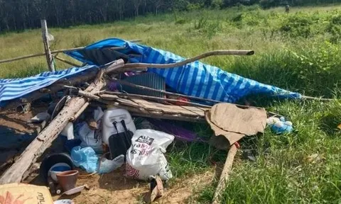Người đàn ông 61 tuổi tử vong trong túp lều tạm, cả làng bàng hoàng khi biết "thủ phạm"
