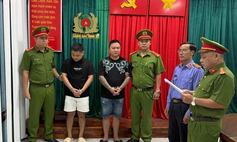 Học sinh bị đánh hội đồng ở tiệm net: 2 nghi phạm bị bắt, chủ quán khai dùng nhiều vật dụng gây án