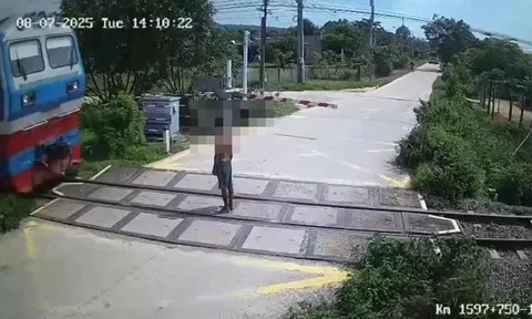 Bí ẩn vụ người đàn ông bị tàu hỏa tông tử vong ở Lâm Đồng: "Đứng im giữa đường ray", chờ tàu lao tới