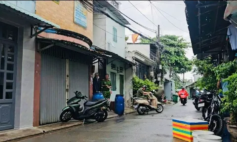 Vụ nam sinh viên 23 tuổi tử vong trong phòng trọ ở TP.HCM: Nhân chứng tiết lộ tình tiết xót xa