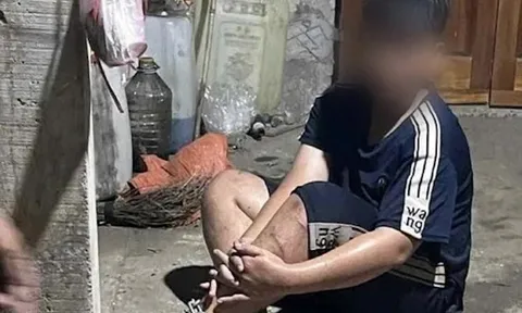Vụ nam sinh bị xích chân, hành hung dã man: Xót lòng tiếng kêu cứu lúc nửa đêm và hành động nhẫn tâm của người đàn ông