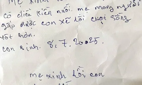 Vụ bé trai mới sinh bị bỏ rơi ở rừng cao su Đồng Nai: Tờ giấy viết tay nguệch ngoạc của người mẹ để lại có nội dung gì?