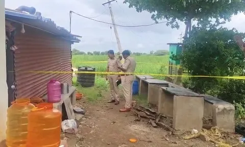 Người đàn ông 30 tuổi bị đâm tử vong vì xin thêm....thịt gà trong đám cưới