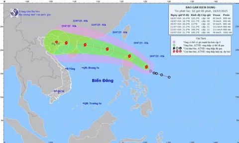 Đêm nay, bão Wipha có thể vào biển Đông, cảnh báo "nóng" về sức mạnh cuồng phong