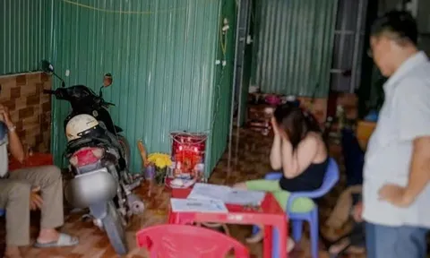 Bắt quả tang chủ quán cà phê bán dâm giá 150.000 đồng/lượt: Lật tẩy bí mật trong căn phòng số 02