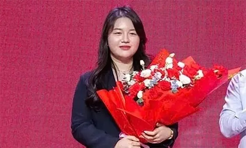 Chân dung nữ chủ tịch đầu tiên ở V.League: Mới 24 tuổi, là ái nữ nhà bầu Thụy, từng du học tại Mỹ