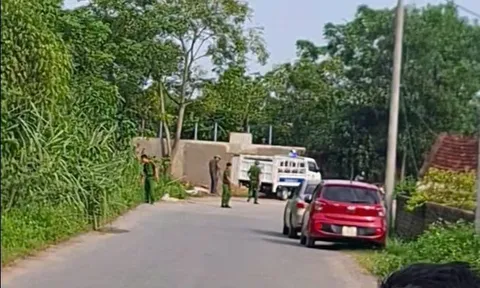 Phát hiện 2 thi thể dưới mương nước ở Nghệ An: Phân hủy mạnh, chưa xác định được danh tính