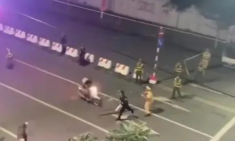 2 thanh niên "thông chốt", tông thẳng vào chiến sĩ Cảnh sát cơ động ở Hà Nội: Hé lộ danh tính 2 "quái xế", mới 18 tuổi