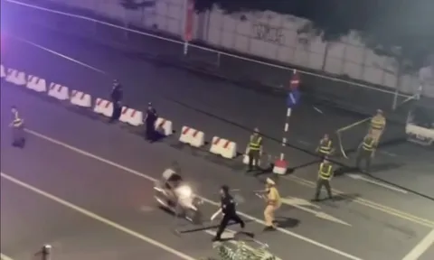 Vụ 2 thanh niên "thông chốt", tông chiến sĩ Cảnh sát cơ động ở Hà Nội: Tạm giữ hình sự Nguyễn Bá Hoàng Nam, Nguyễn Văn Quân về hành vi "Giết người"