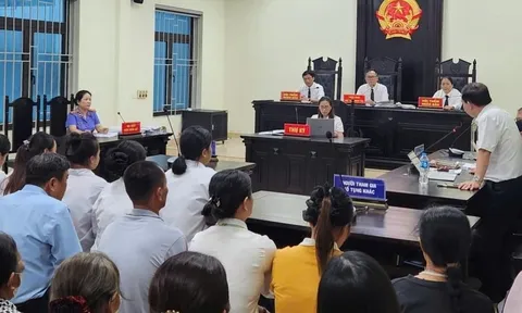 Vụ nữ sinh bị "đánh hội đồng" gãy đốt sống cổ: Nguyên nhân nhói lòng