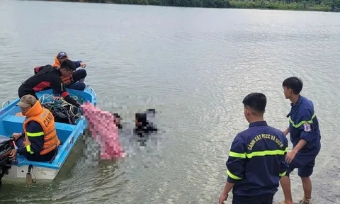 Phát hiện thi thể nam thanh niên 23 tuổi trôi trên sông Hiếu: Ám ảnh hình ảnh đôi dép, điện thoại di động trên cầu