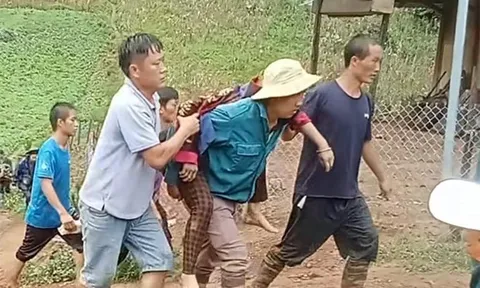 2 vợ chồng bị sét đánh tử vong thương tâm: Hiện trường xót xa
