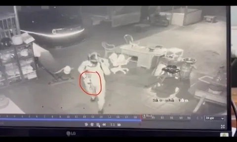 Vụ 3 người trong 1 gia đình bị bắn tử vong ở Đồng Nai: Công an công bố nhận dạng đối tượng che kín mặt, tay ôm vật giống súng