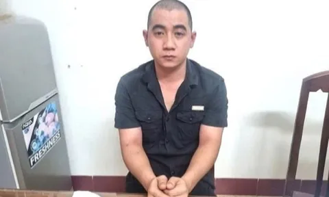 Vụ ô tô 7 chỗ lao thẳng vào quán nhậu, tông chết người ở Gia Lai: Bất ngờ lời khai của tài xế, camera ghi lại cảnh đáng sợ tại hiện trường