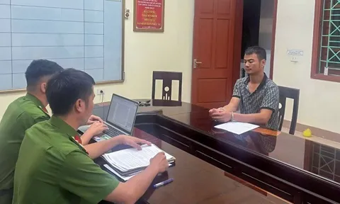 Khởi tố Nguyễn Văn Hòa - kẻ dùng thắt lưng đánh tài xế xe buýt, bắt quỳ giữa đường