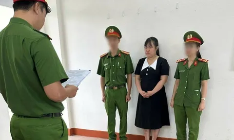 Bắt tạm giam "nữ quái" Nguyễn Thị Phương Uyên