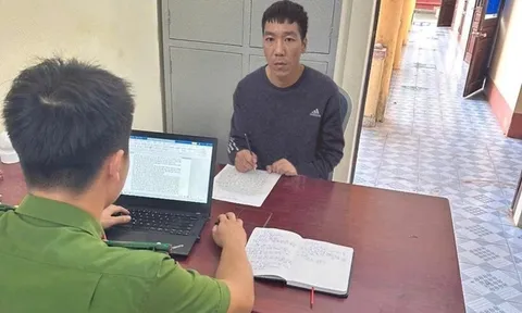 Bắt Phạm Văn Quỳnh