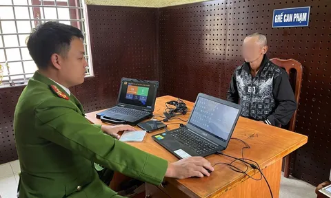 Bắt Phan Văn Huấn, về tội danh gì?