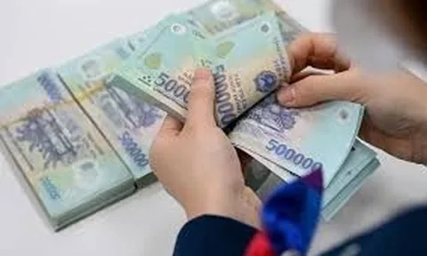 Hoàn thành chi tặng 700.000 đồng đến 1.200.000 đồng/người dịp Tết Nguyên đán Bính Ngọ 2026 trước ngày 02/02/2026 cho đối tượng nào theo Kế hoạch 341?