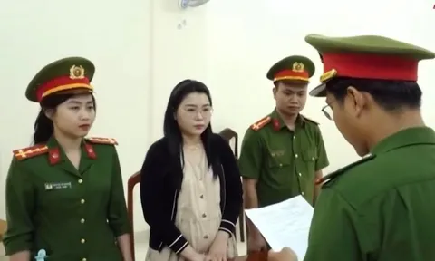 Bắt "nữ quái" Hồ Thị Dung Thoa