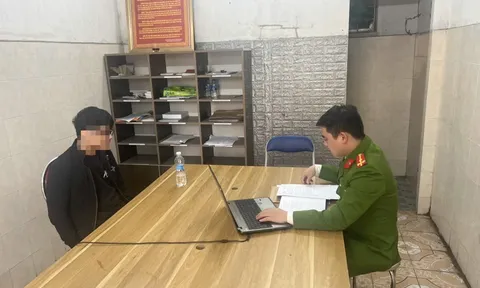 Chia tay bất thành, nam thanh niên tạt acid vào người tình