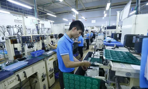 Áp dụng mức lương tối thiểu mới 5.310.000 đồng/tháng cho người lao động thay thế mức 4.960.000 đồng/tháng nếu làm việc ở vùng mấy?