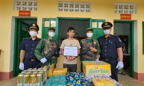 Bắt giữ đối tượng vận chuyển hàng ngàn viên ma túy từ Lào vào Việt Nam