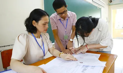 Nóng: Mở màn kỳ thi tốt nghiệp THPT 2025, 15 thí sinh đã bị đình chỉ thi