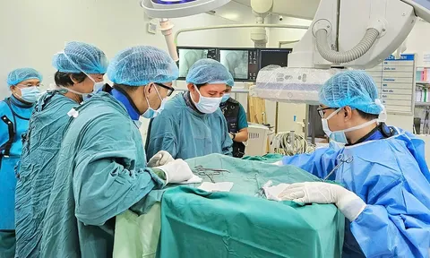 Ngủ mà suýt chết 2 lần: Nam bệnh nhân được cứu sống nhờ cấp cứu kịp thời