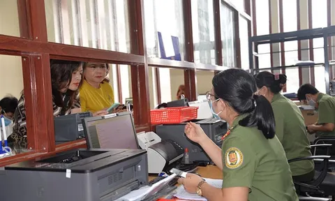 Thủ tục hành chính mới ban hành và được sửa đổi, bổ sung trong lĩnh vực quản lý xuất nhập cảnh, áp dụng từ 09/8/2024