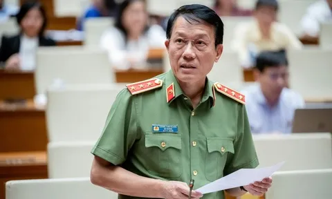 Bộ trưởng Bộ Công an nêu giải pháp khắc phục thiệt hại tối đa do cháy nổ gây ra