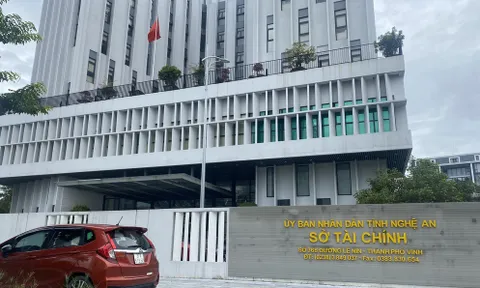 Sở Tài chính Nghệ An: Nhà thầu quen mặt Xi măng Vicem Hoàng Mai trúng liên tiếp 3 gói thầu trong 1 ngày, nhiều gói tiết kiệm rất thấp