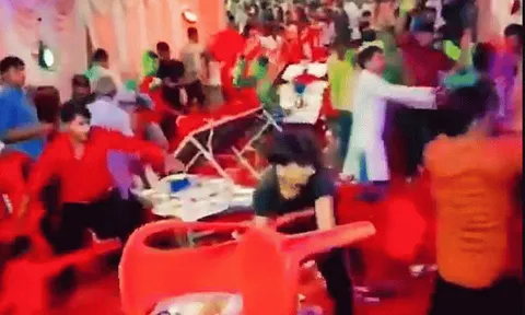 Clip: Tiệc cưới lanh tanh bành do quan viên hai họ "hỗn chiến" vì 1 món ăn