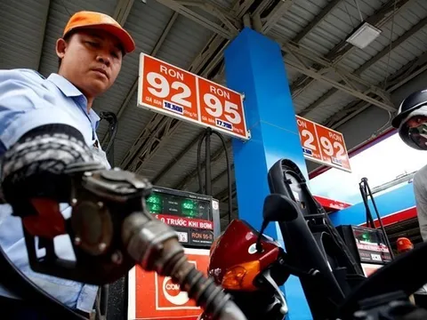 Thông tin mới nhất về giá xăng ngày 21/11: Giảm 201-255 đồng/lít?