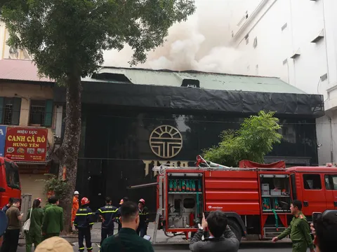 Cháy quán bar Titan trên phố Hai Bà Trưng, Hà Nội: Lời kể run rẩy của nhân chứng